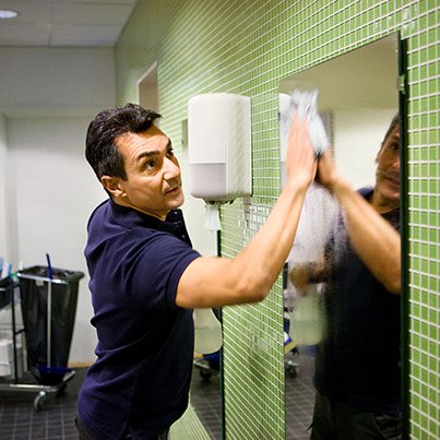 M1 Centrefeed Basic Paper Roll 120m (Case of 11)