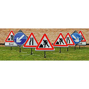 Quazar Triflex Chapter 8 Roll-Up Road Sign Kit